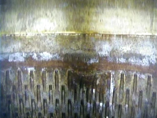 Sommet des crépines partiellement colmaté avant nettoyage de forage - Forapulse